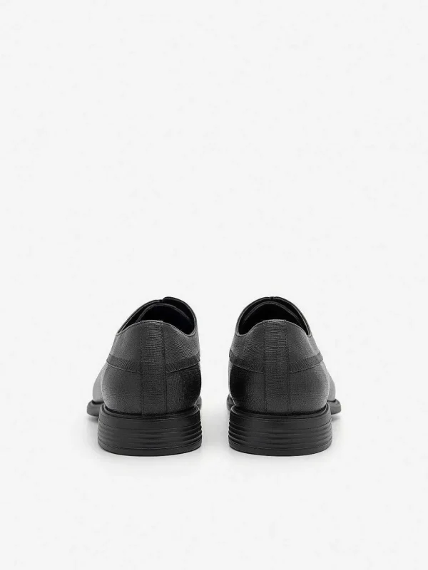 altitude_lightweight_embo_2-3.webp Altitude Lightweight Embossed Derby Shoes<PEDRO Fashion