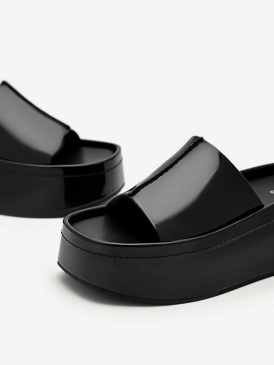 carmen_platform_sandals_0-2.webp Carmen Platform Sandals<PEDRO Best Sale
