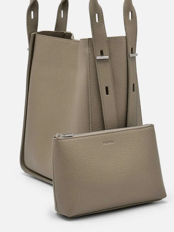 demi_leather_hobo_bag_4.webp Demi Leather Hobo Bag<PEDRO Fashion