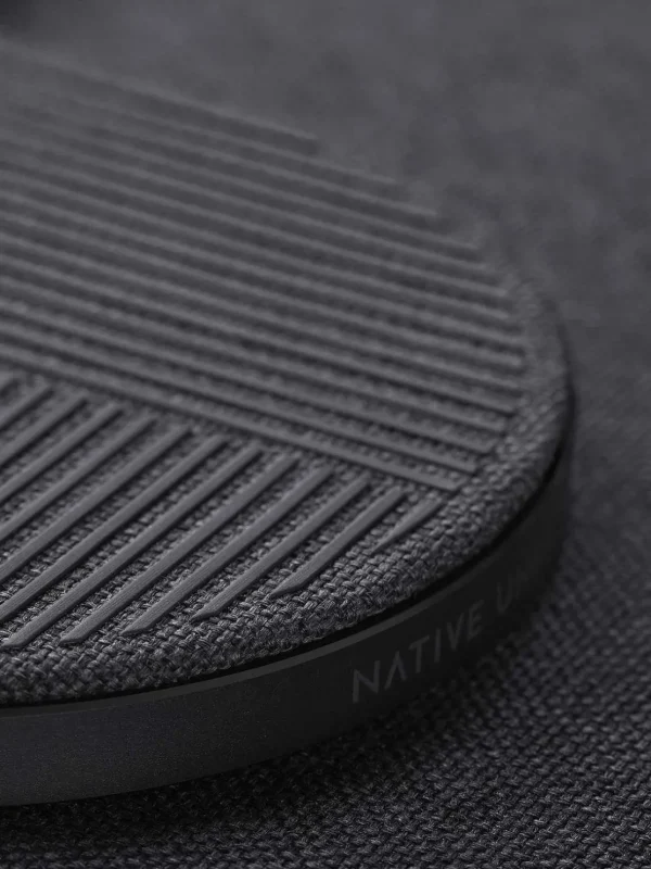 drop_xl_wireless_charger_3.webp Drop Xl Wireless Charger<PEDRO New