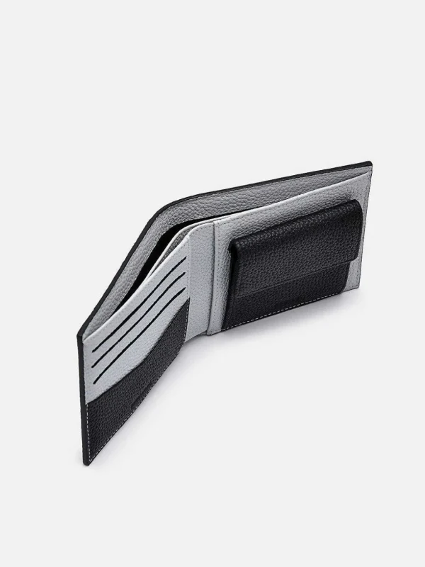 embossed_leather_bifold_w_1-1.webp Embossed Leather Bi-Fold Wallet With Coin Pouch<PEDRO Sale