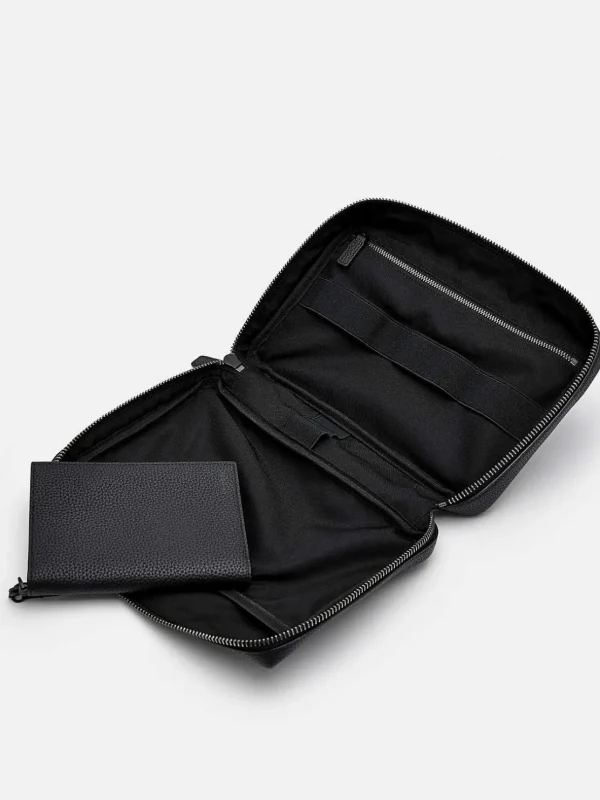 Embossed Leather Pouch<PEDRO New