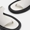 este_thong_sandals_5.webp Este Thong Sandals<PEDRO Online