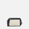 evans_sling_pouch_7-2.webp Evans Sling Pouch<PEDRO Discount