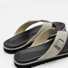 ezra_fabric_thong_sandals_5-1.webp Ezra Fabric Thong Sandals<PEDRO Shop