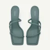 heel_sandals_2-1.webp Heel Sandals<PEDRO Shop