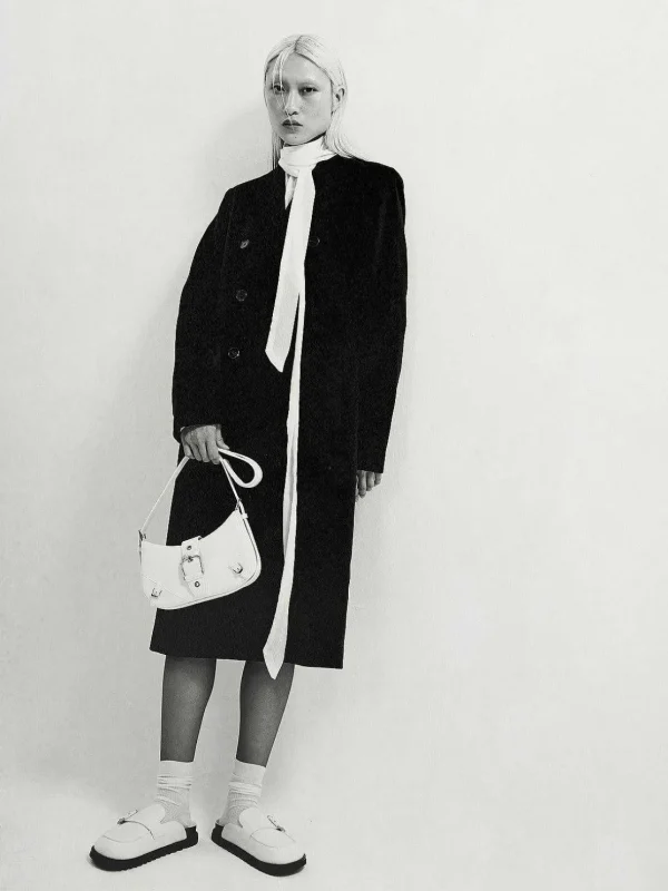 Helix Leather Shoulder Bag<PEDRO Shop