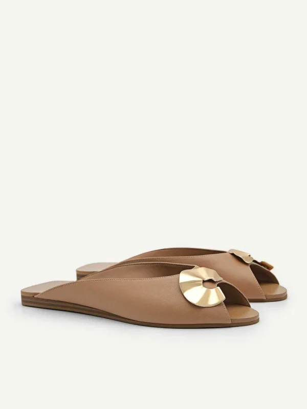 iris_flat_sandals_1-1.webp Iris Flat Sandals<PEDRO New
