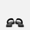iza_flat_sandals_1-2.webp Iza Flat Sandals<PEDRO Discount
