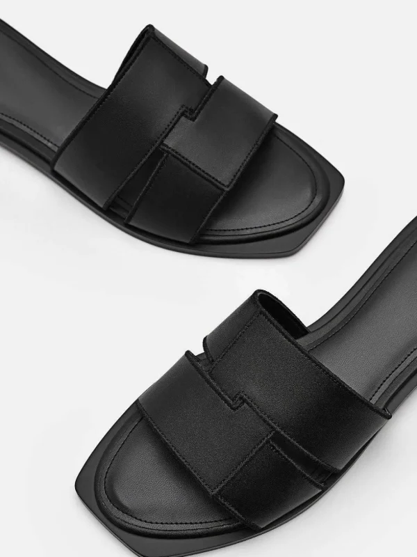 iza_flat_sandals_5-2.webp Iza Flat Sandals<PEDRO Discount