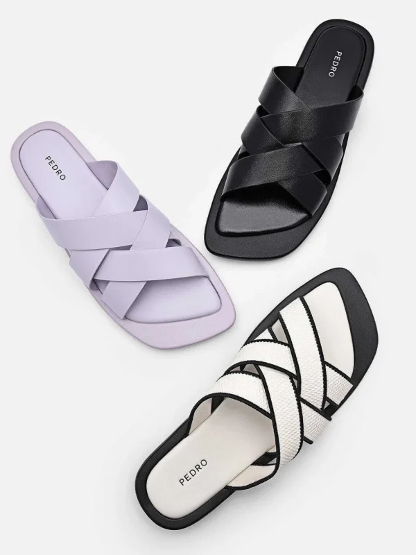 izzie_flat_sandals_3-1.webp Izzie Flat Sandals<PEDRO Discount