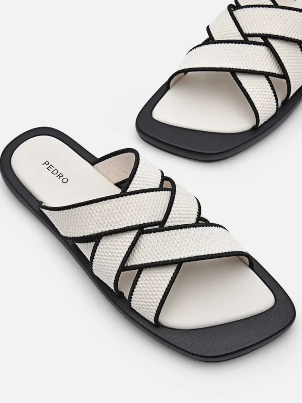 izzie_flat_sandals_4-1.webp Izzie Flat Sandals<PEDRO Discount