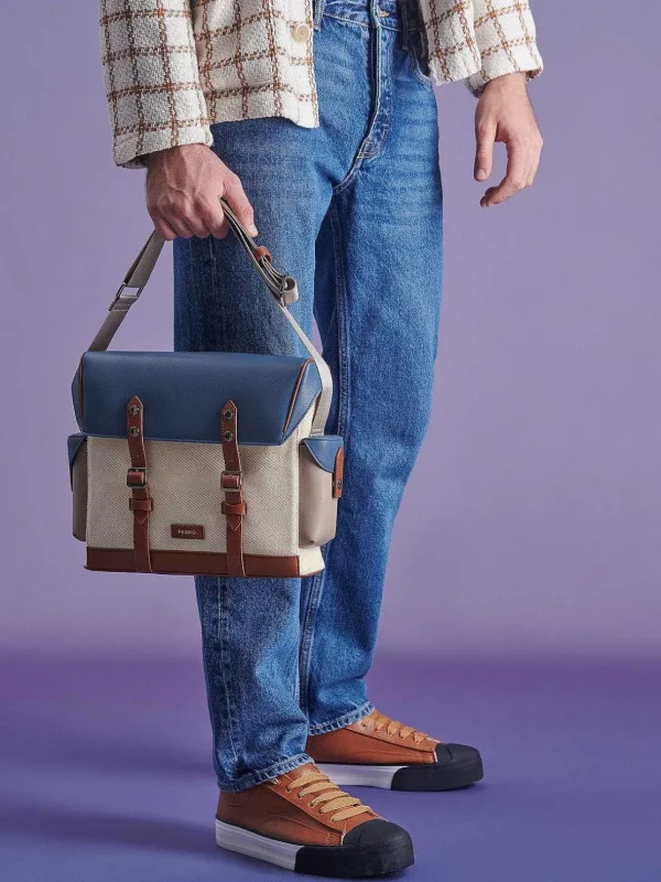 jones_messenger_bag_7.webp Jones Messenger Bag<PEDRO Store