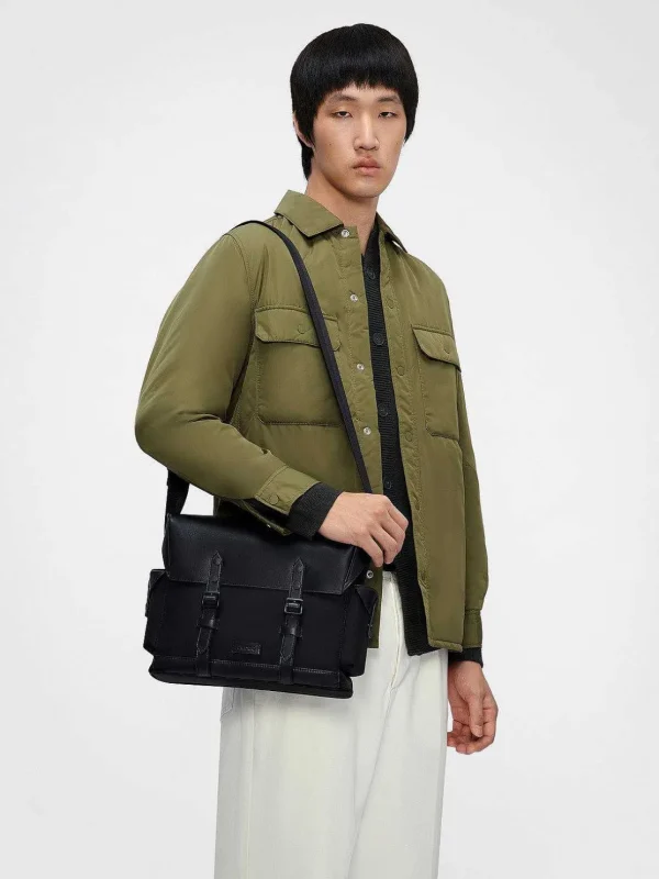 jones_nylon_messenger_bag_7.webp Jones Nylon Messenger Bag<PEDRO Best Sale