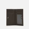 leather_bifold_card_holde_1.webp Leather Bi-Fold Card Holder With Lanyard<PEDRO Fashion