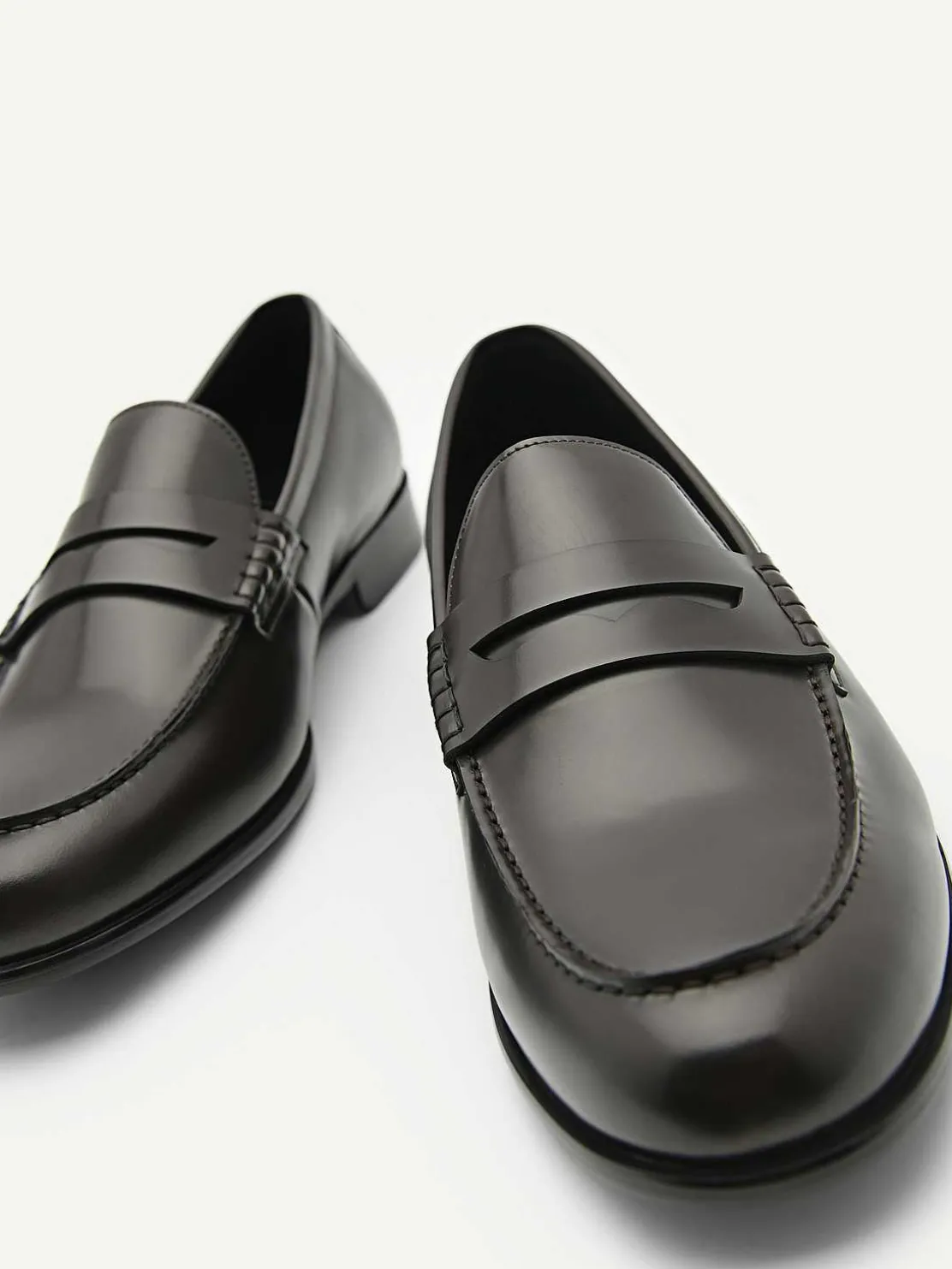 leather_penny_loafers_0-1.webp Leather Penny Loafers<PEDRO Clearance
