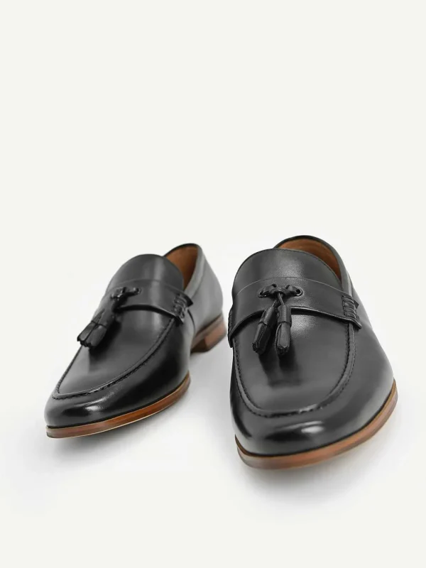 leather_tasselled_loafers_5-1.webp Leather Tasselled Loafers<PEDRO New