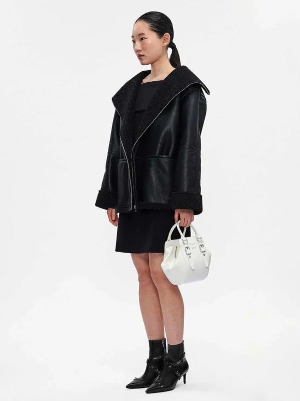 mara_geometric_handbag_5.webp Mara Geometric Handbag<PEDRO New