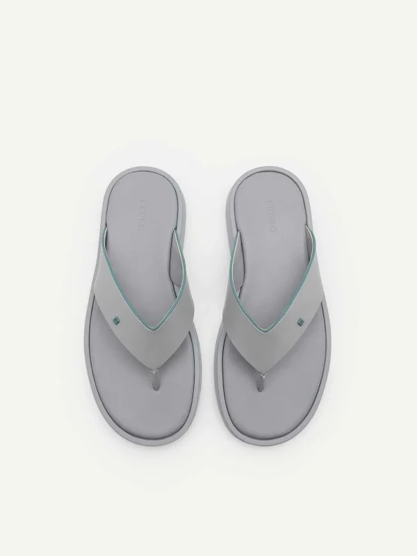 microfiber_thong_sandals_2-3.webp Microfiber Thong Sandals<PEDRO Shop