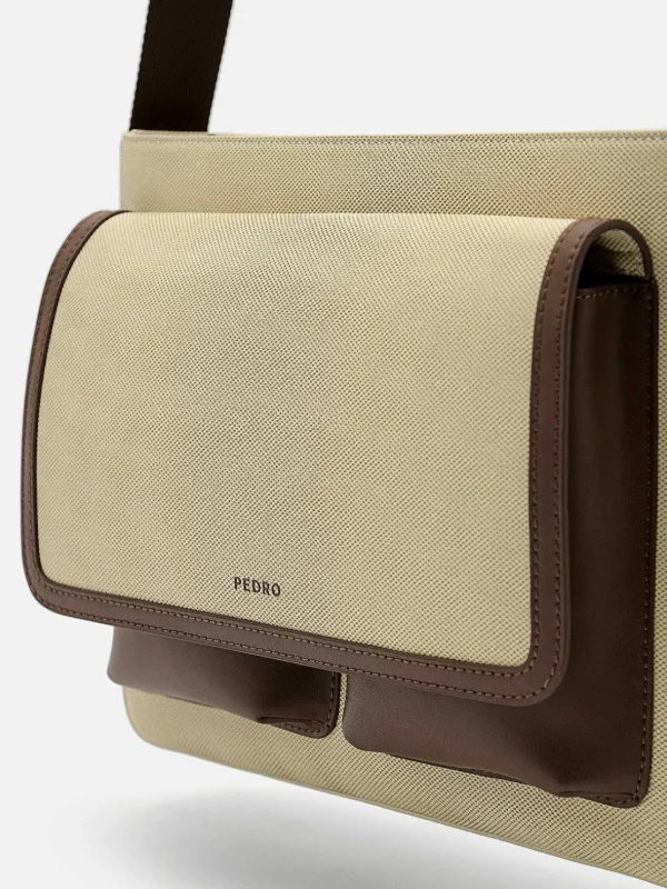 mitchell_messenger_bag_6.webp Mitchell Messenger Bag<PEDRO Best