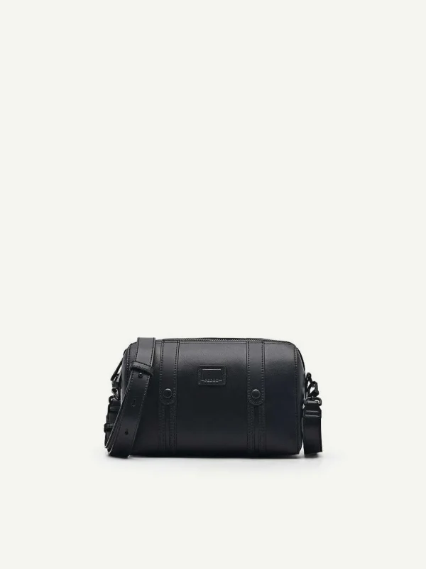 monochrome_crossbody_bag_0.webp Monochrome Crossbody Bag<PEDRO Outlet