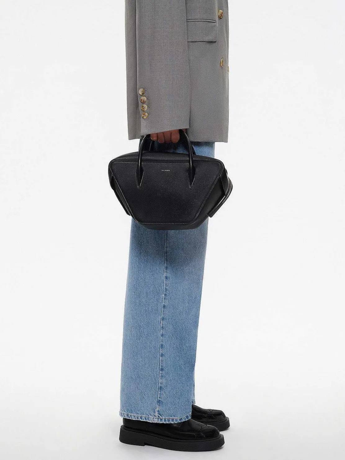 olivia_handbag_0-1.webp Olivia Handbag<PEDRO Flash Sale