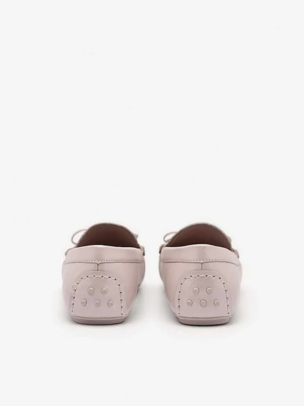 pearlized_calf_leather_bo_0.webp Pearlized Calf Leather Bow Driving Shoes<PEDRO Shop