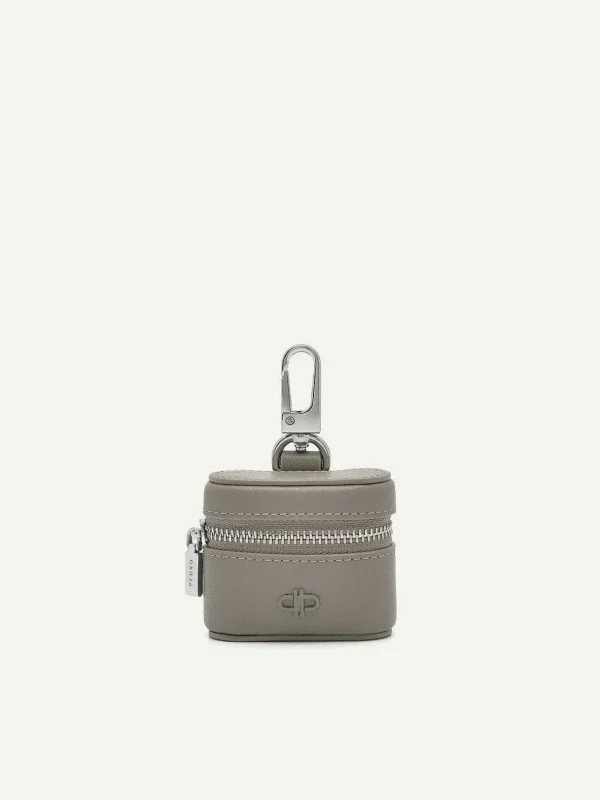 Icon Leather Airpod Case<PEDRO Shop