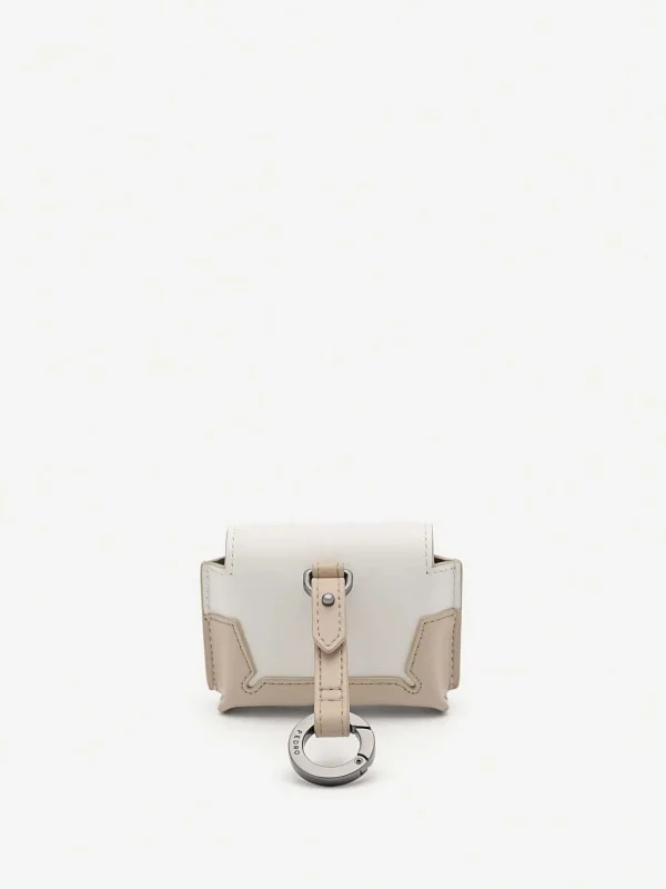 pedro_icon_leather_airpod_1.webp Icon Leather Airpods Pro Case<PEDRO Flash Sale