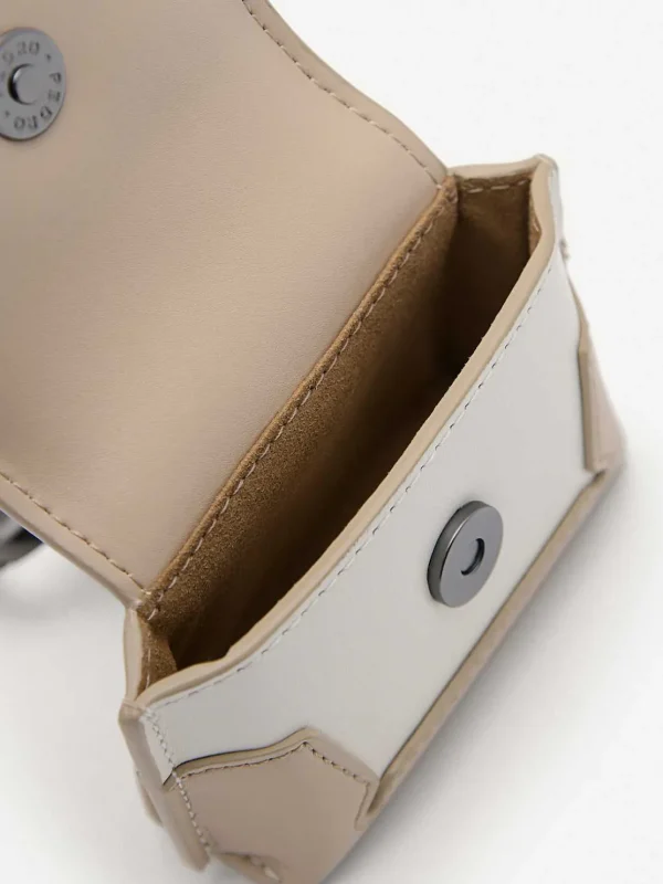 pedro_icon_leather_airpod_3.webp Icon Leather Airpods Pro Case<PEDRO Flash Sale