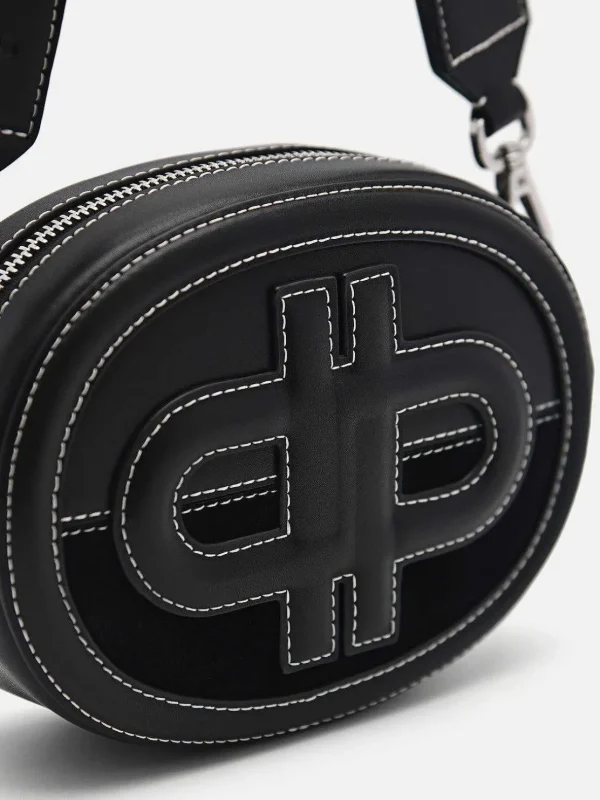 pedro_icon_leather_should_1-5.webp Icon Leather Shoulder Bag<PEDRO Flash Sale