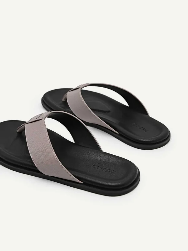 pedro_icon_thong_sandals_4-1.webp Icon Thong Sandals<PEDRO Clearance