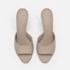 pedro_studio_ashley_leath_2-1.webp Studio Ashley Leather Heel Sandals<PEDRO New