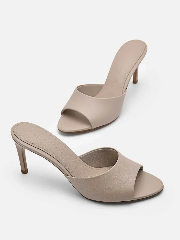pedro_studio_ashley_leath_3-1.webp Studio Ashley Leather Heel Sandals<PEDRO New