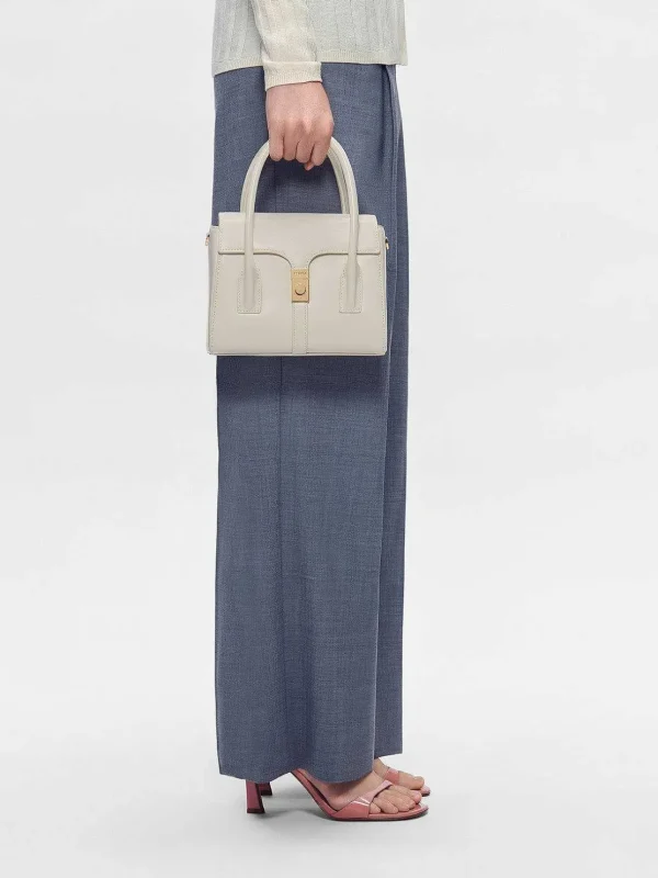 pedro_studio_farida_leath_5-8.webp Studio Farida Leather Compact Handbag<PEDRO Outlet