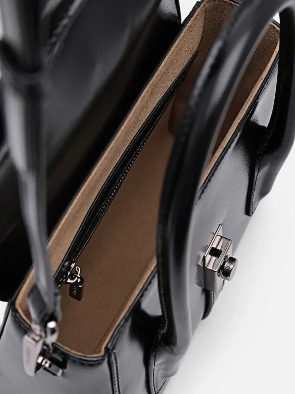 pedro_studio_farida_leath_7-9.webp Studio Farida Leather Compact Handbag<PEDRO Online