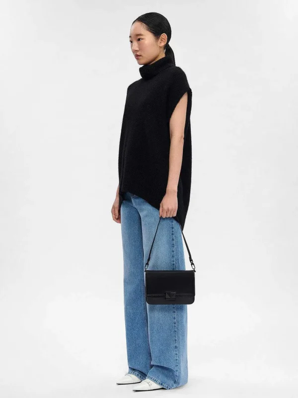 pedro_studio_pixel_leathe_4-3.webp Studio Pixel Leather Shoulder Bag<PEDRO Flash Sale