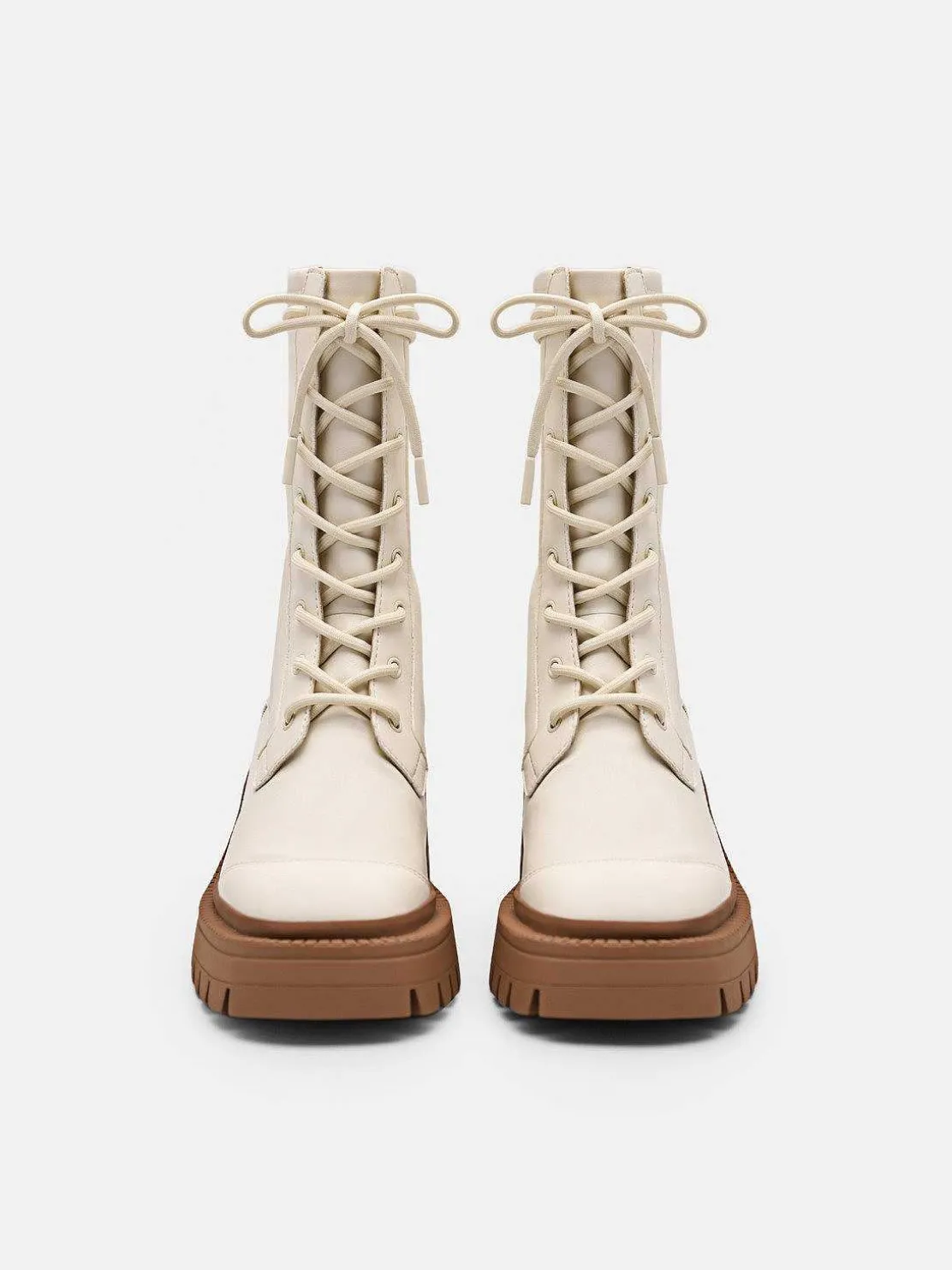 poppy_ankle_boots_0.webp Poppy Ankle Boots<PEDRO Outlet