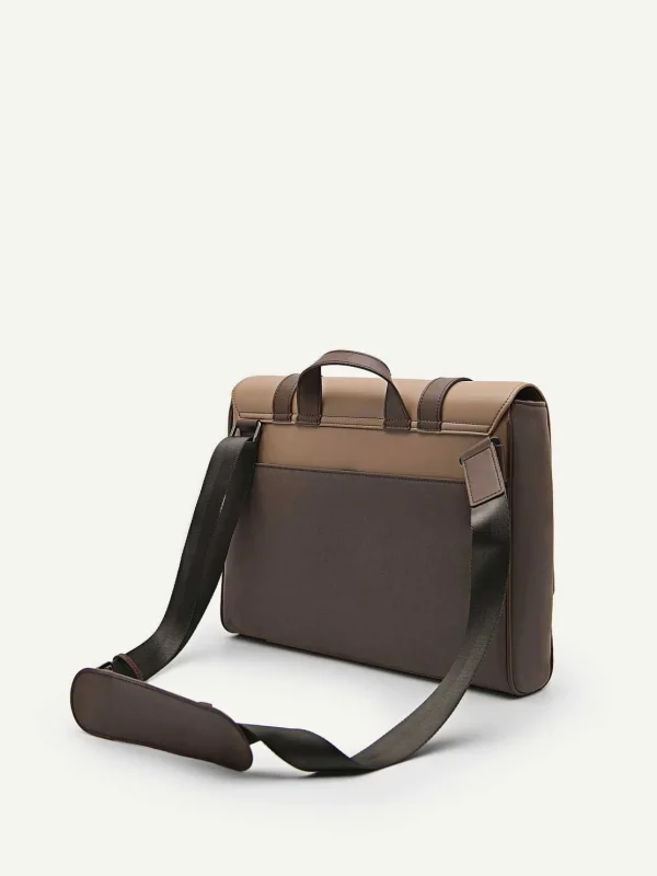 rainier_messenger_bag_1.webp Rainier Messenger Bag<PEDRO Cheap
