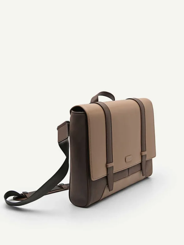rainier_messenger_bag_5.webp Rainier Messenger Bag<PEDRO Cheap