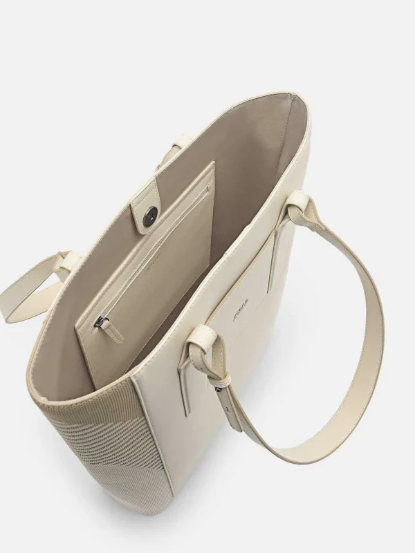 repedro_recycled_leather__5-2.webp Re Recycled Leather Tote Bag<PEDRO New