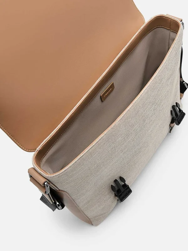 rigby_messenger_bag_4.webp Rigby Messenger Bag<PEDRO Outlet