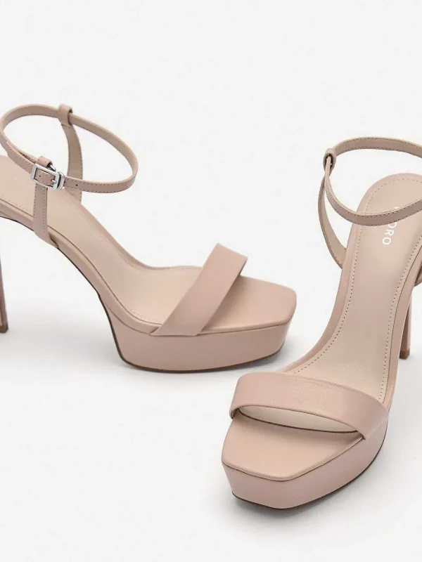rina_platform_heel_sandal_3.webp Rina Platform Heel Sandals<PEDRO Sale