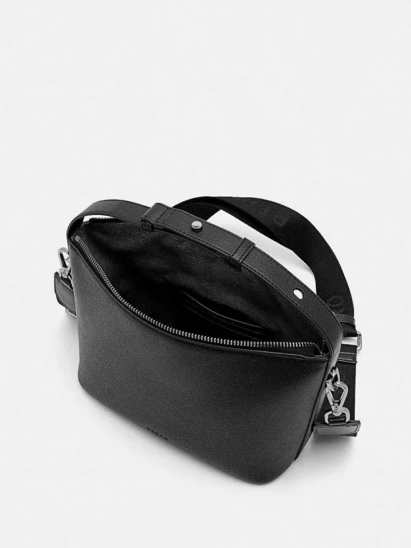 robin_sling_bag_3-2.webp Robin Sling Bag<PEDRO Shop