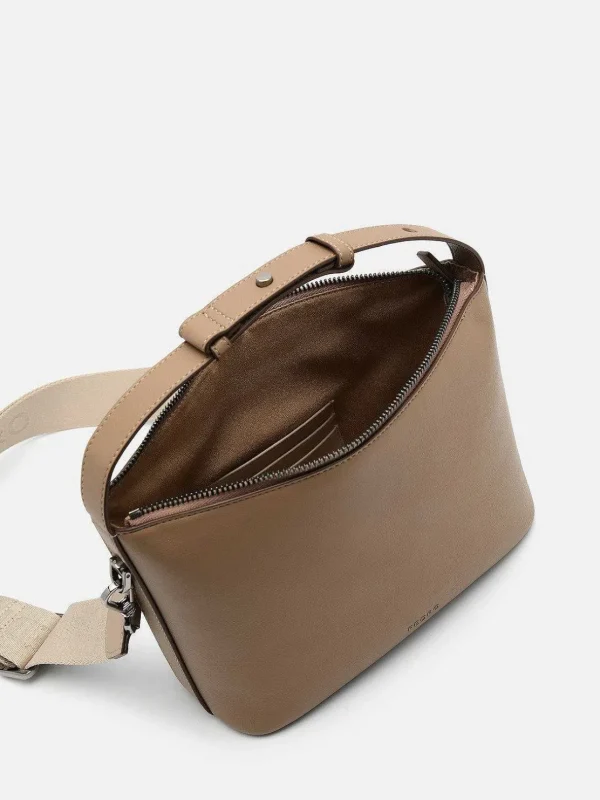 robin_sling_bag_5-1.webp Robin Sling Bag<PEDRO Cheap