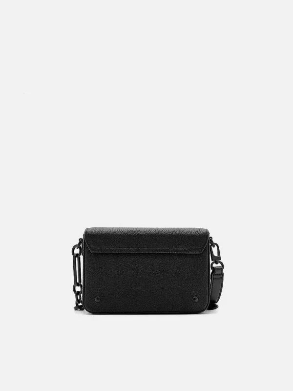 taper_leather_boxy_sling__3-1.webp Taper Leather Boxy Sling Bag<PEDRO Flash Sale