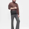 taper_leather_sling_bag_4-1.webp Taper Leather Sling Bag<PEDRO Shop