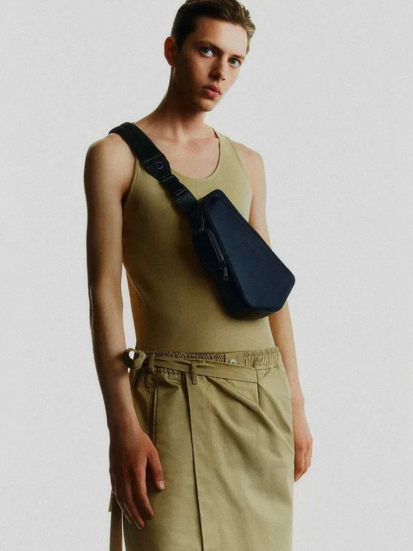 taper_sling_pouch_6-1.webp Taper Sling Pouch<PEDRO Shop