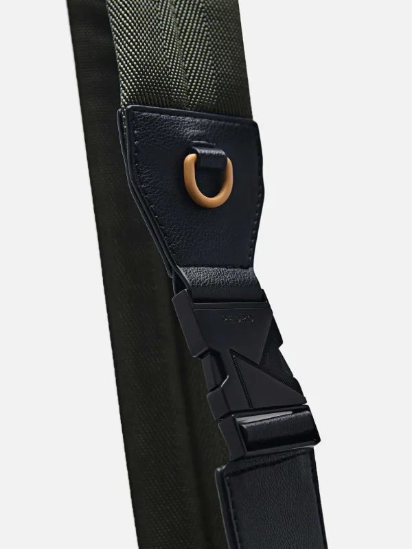 taper_sling_pouch_8.webp Taper Sling Pouch<PEDRO Shop
