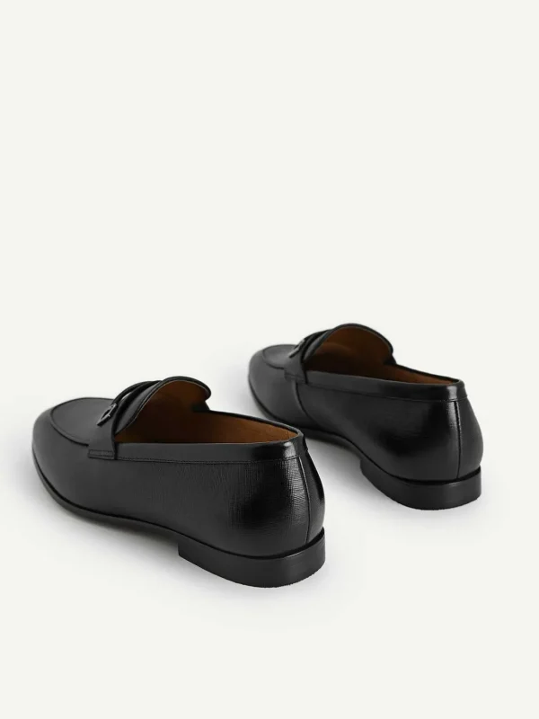 textured_leather_loafers__5-1.webp Textured Leather Loafers With Metal Bit<PEDRO Outlet
